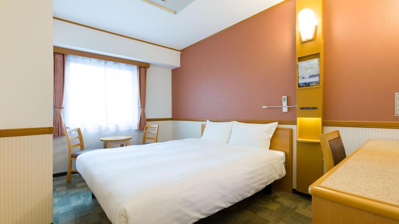 Toyoko Inn Kawasaki Ekimae Shiyakusho-Dori Exterior photo