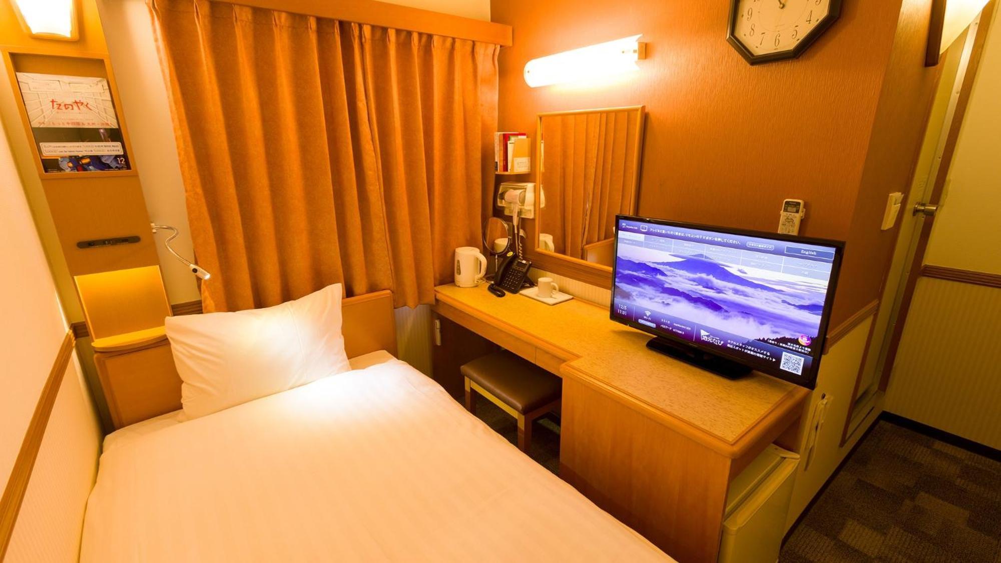 Toyoko Inn Kawasaki Ekimae Shiyakusho-Dori Room photo