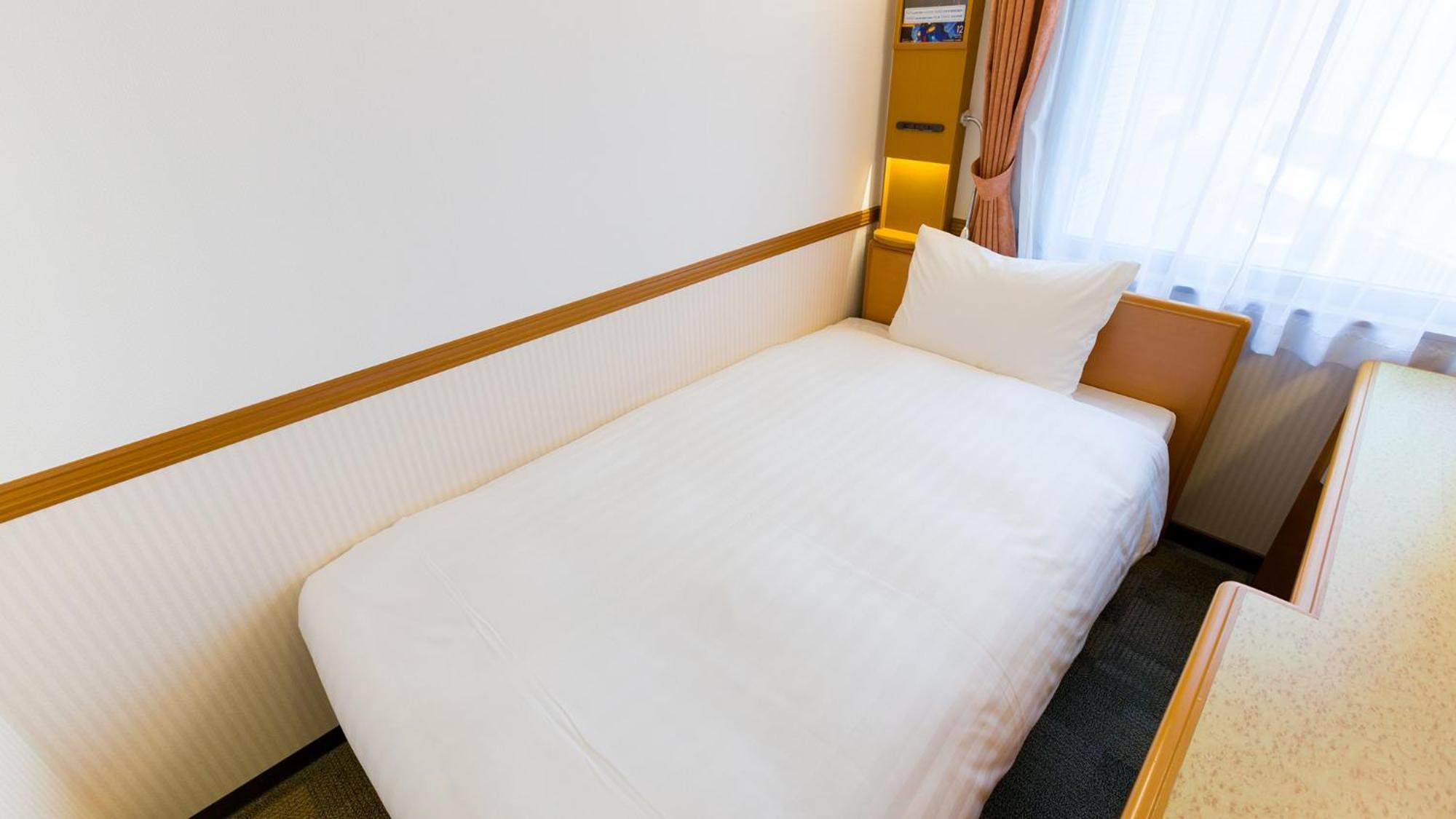 Toyoko Inn Kawasaki Ekimae Shiyakusho-Dori Room photo