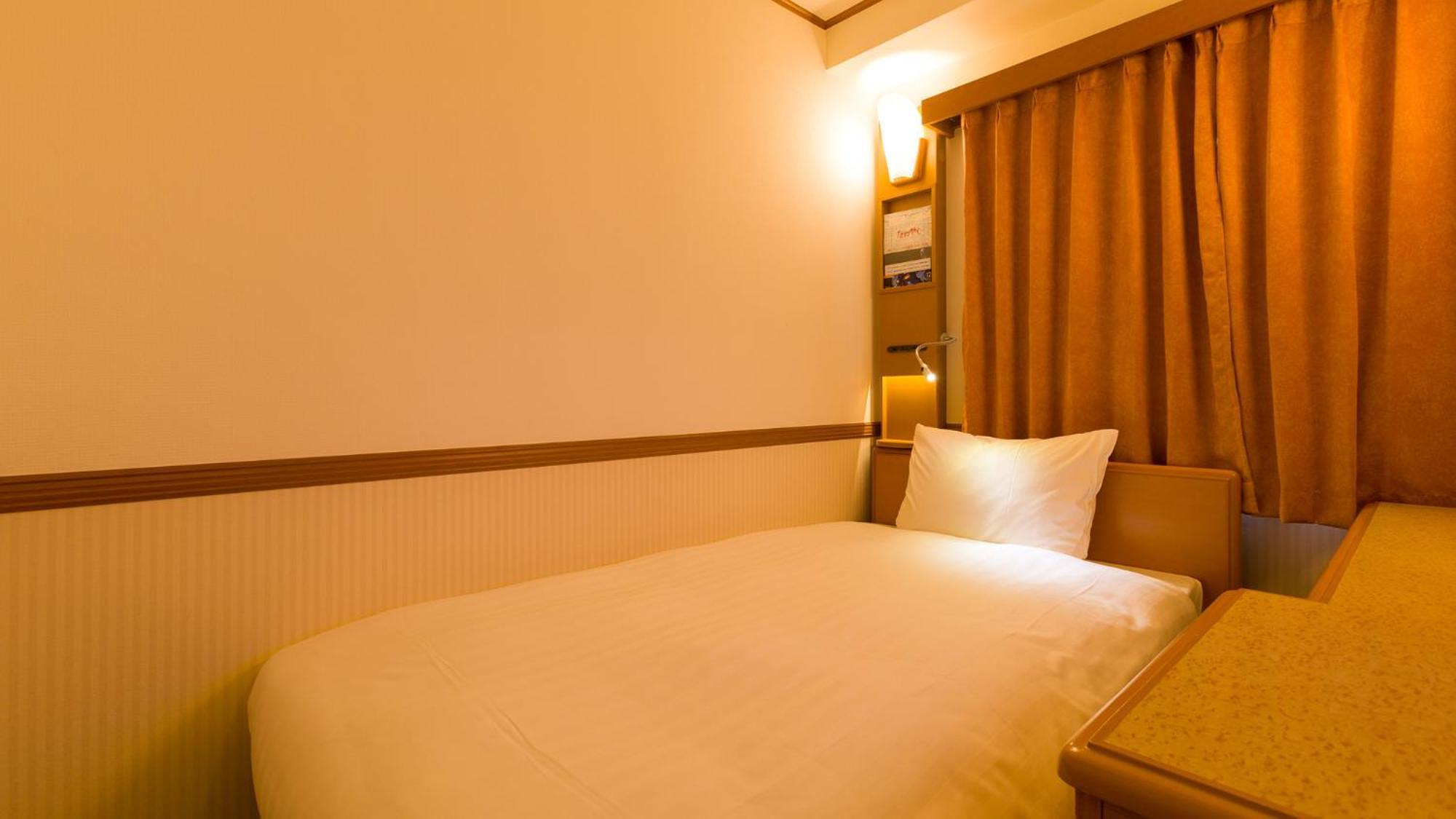Toyoko Inn Kawasaki Ekimae Shiyakusho-Dori Room photo
