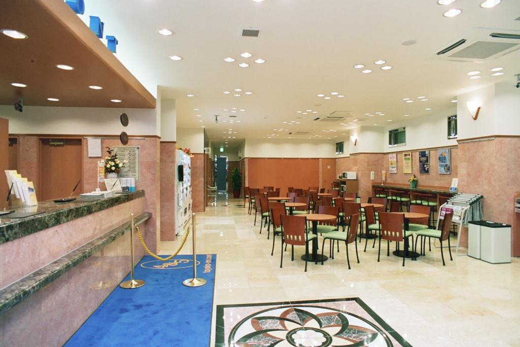 Toyoko Inn Kawasaki Ekimae Shiyakusho-Dori Exterior photo